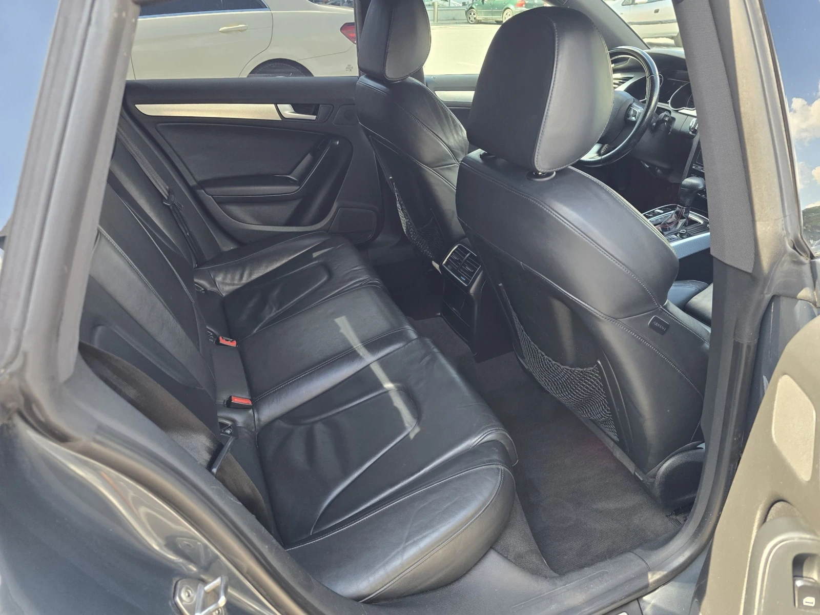 Audi A5 Sportback/3.0TDI/239HP/Sline/Line Assist/Blind Spo, снимка 15 - Автомобили и джипове - 55064403