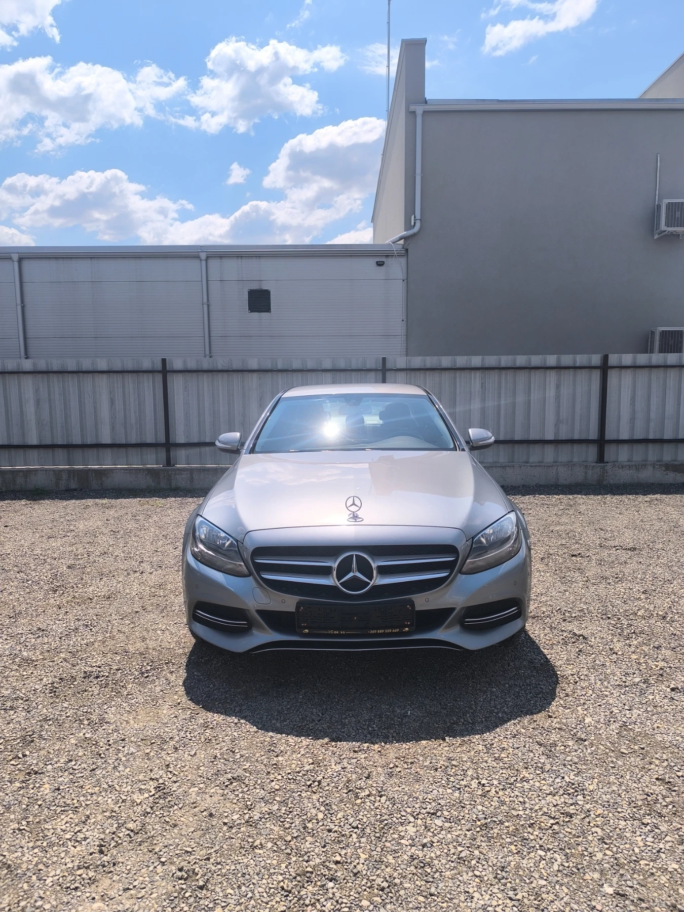 Mercedes-Benz C 220 2.2 Avangarde, снимка 3 - Автомобили и джипове - 55071971