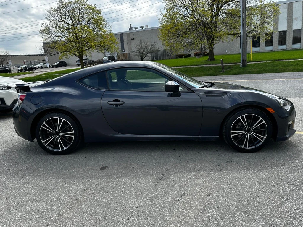 Subaru BRZ, снимка 12 - Автомобили и джипове - 55120542