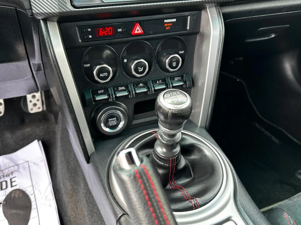 Subaru BRZ, снимка 7 - Автомобили и джипове - 55120542