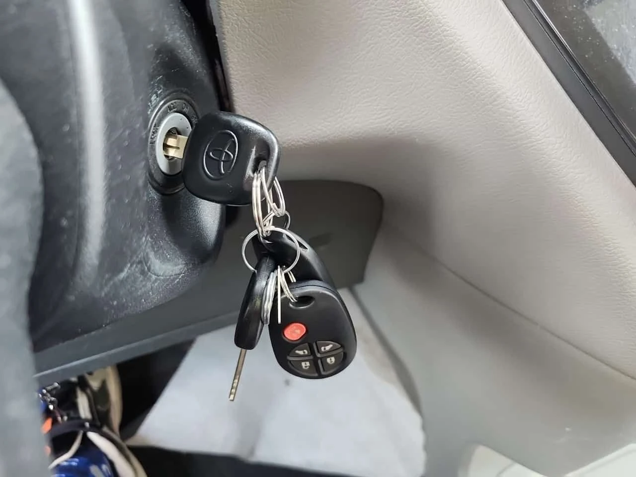 Toyota Sienna * LE * АВТОКРЕДИТ БЕЗ ПЪРВОНАЧАЛНА ВНОСКА* , снимка 8 - Автомобили и джипове - 55538757