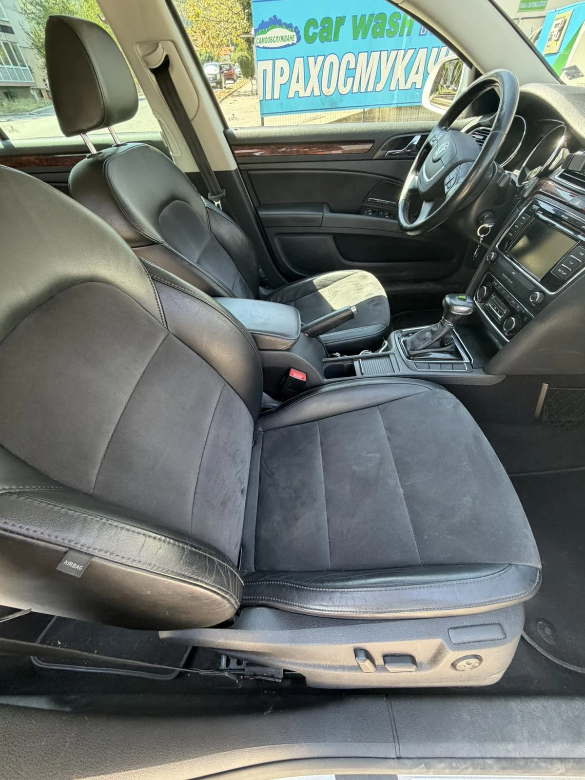 Skoda Superb, снимка 9 - Автомобили и джипове - 55636927