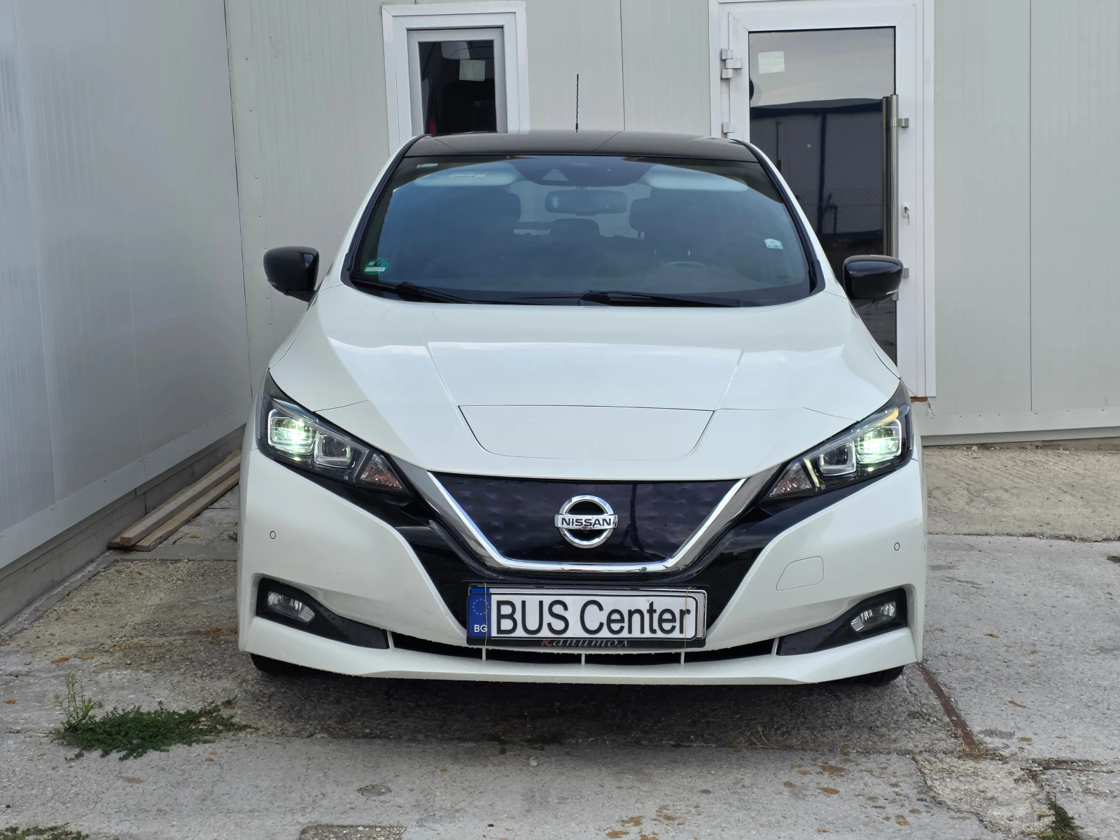 Nissan Leaf  40 KWH TEKNA, снимка 2 - Автомобили и джипове - 56085296