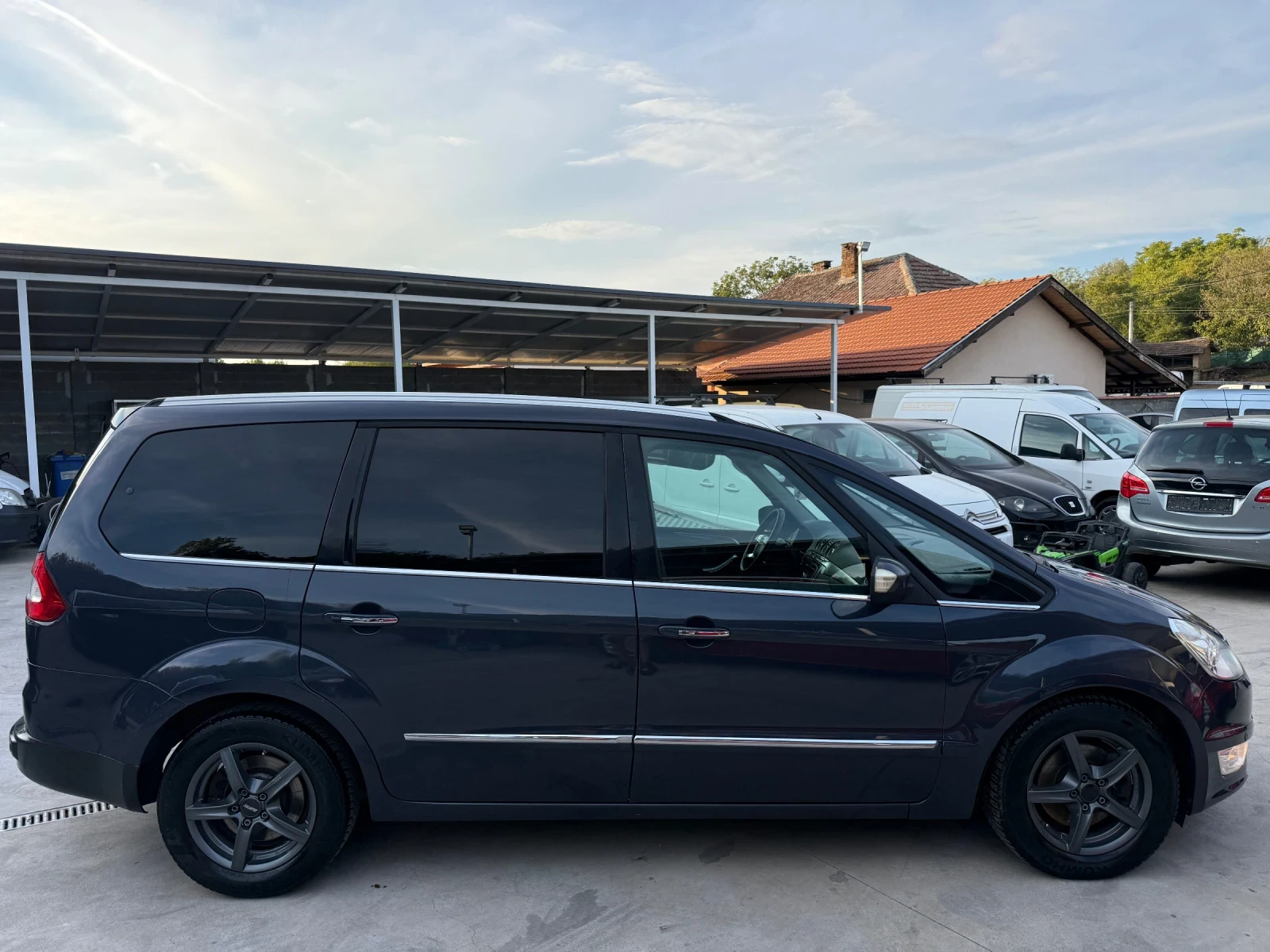 Ford Galaxy 2.0TDCI FULL ЛИЗИНГ, снимка 4 - Автомобили и джипове - 56250888