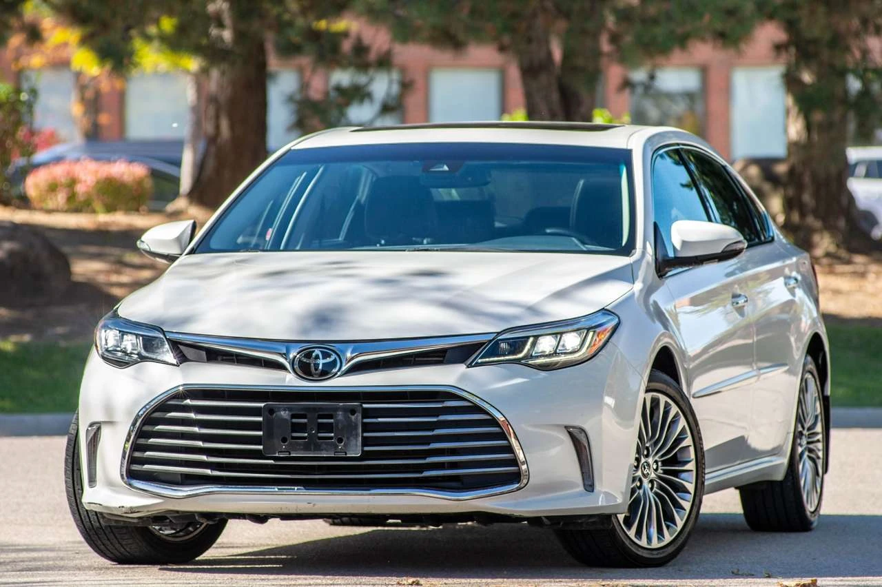 Toyota Avalon Limited, снимка 2 - Автомобили и джипове - 56528152