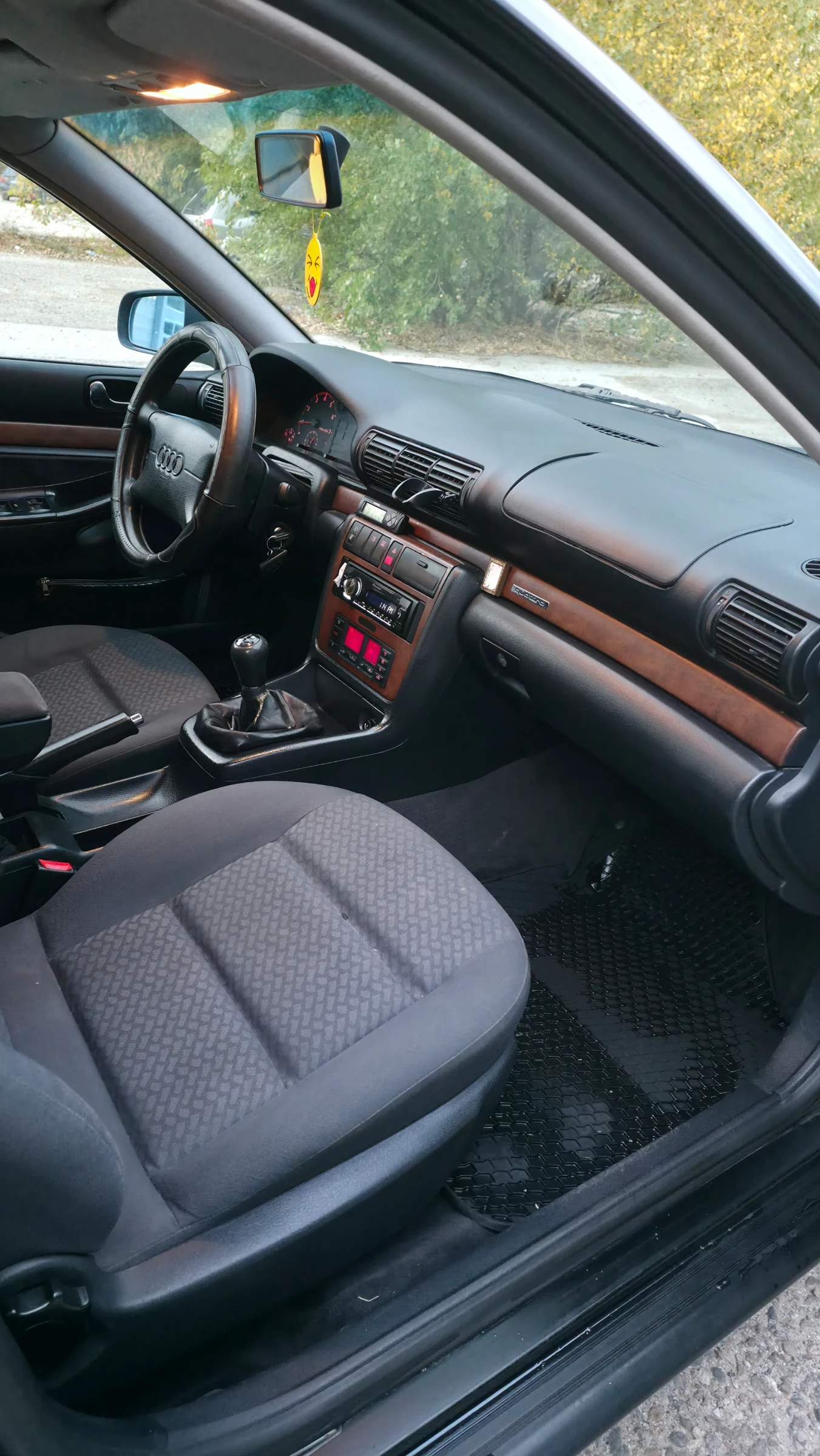 Audi A4 1.8Т Quattro , снимка 9 - Автомобили и джипове - 56617063