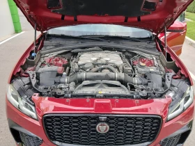 Jaguar F-PACE SVR, снимка 16