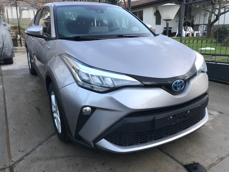 Toyota C-HR 1.8 Hybrid 43000км С УДЪЛЖЕНА ГАРАНЦИЯ, снимка 1 - Автомобили и джипове - 48001639