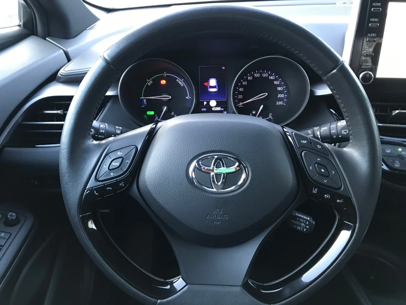 Toyota C-HR 1.8 Hybrid 43000км С УДЪЛЖЕНА ГАРАНЦИЯ, снимка 13 - Автомобили и джипове - 48001639