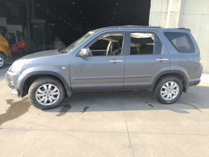 Honda Cr-v 2.2 i-cdti 140 к.с. Дизел, снимка 3 - Автомобили и джипове - 49410980