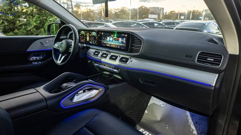 Mercedes-Benz GLE 400 D COUPE FULL BLACK AMG LINE ЛИЗИНГ 100%, снимка 14 - Автомобили и джипове - 52219136