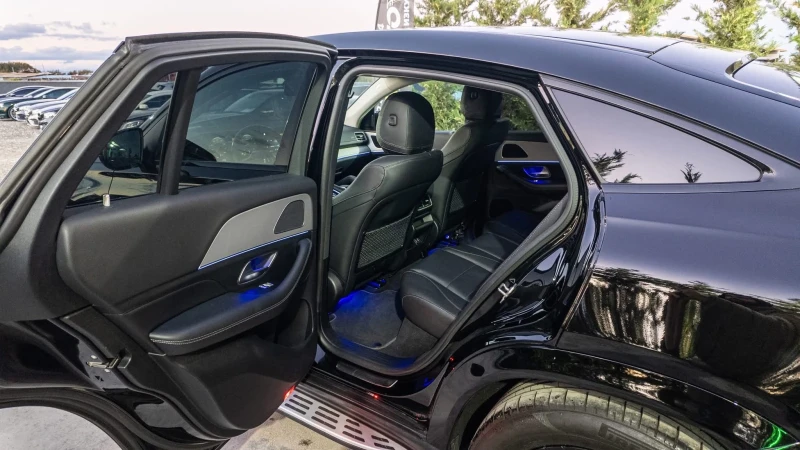 Mercedes-Benz GLE 400 D COUPE FULL BLACK AMG LINE ЛИЗИНГ 100%, снимка 15 - Автомобили и джипове - 52219136