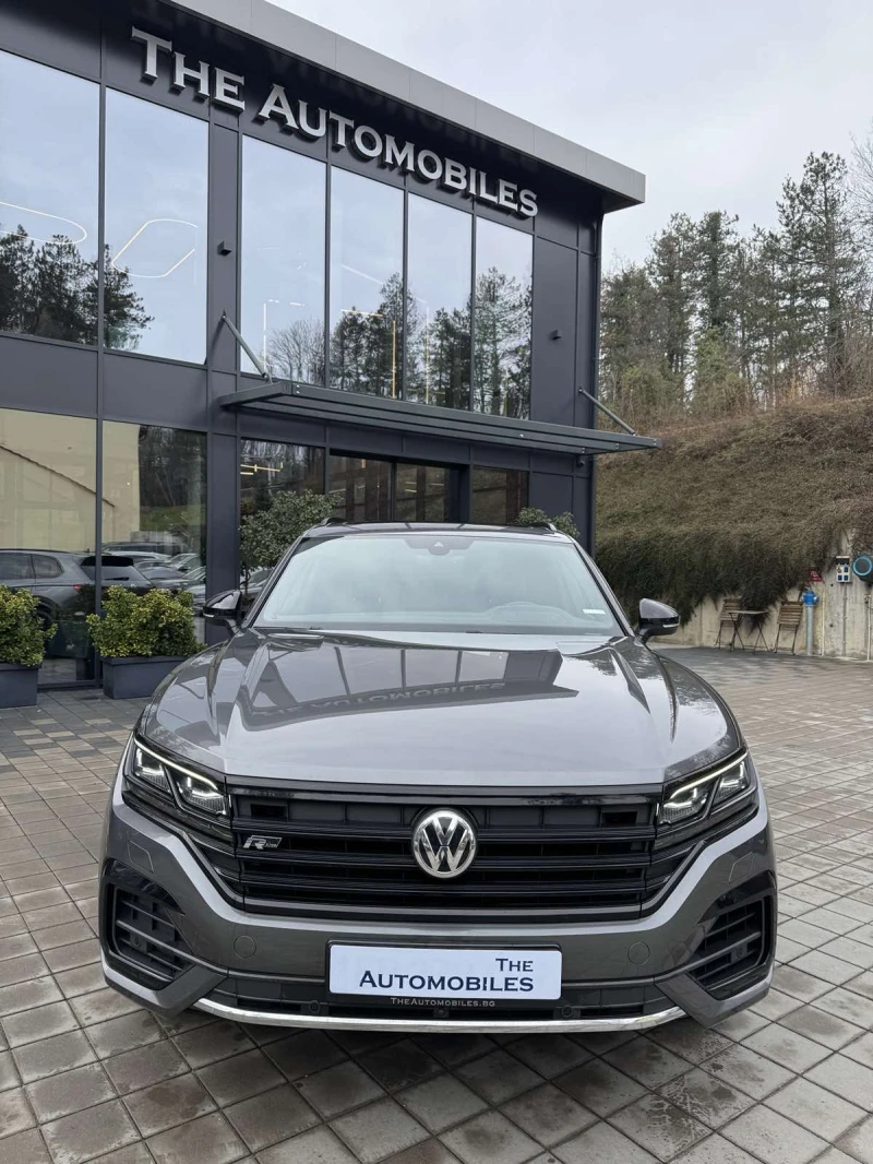 VW Touareg R-LINE
