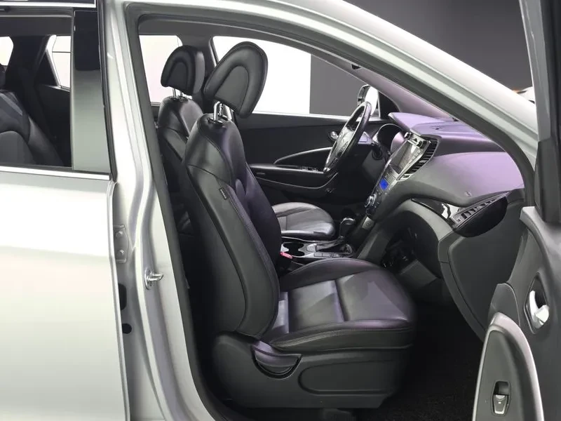 Hyundai Santa fe 2.0 2WD PREMIUM, снимка 12 - Автомобили и джипове - 55800786