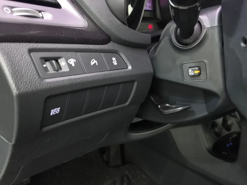 Hyundai Santa fe 2.0 2WD PREMIUM, снимка 14 - Автомобили и джипове - 55800786