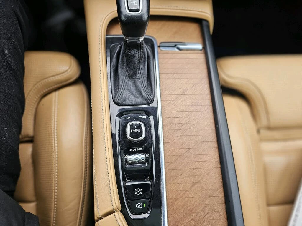 Volvo Xc90  - изображение 10