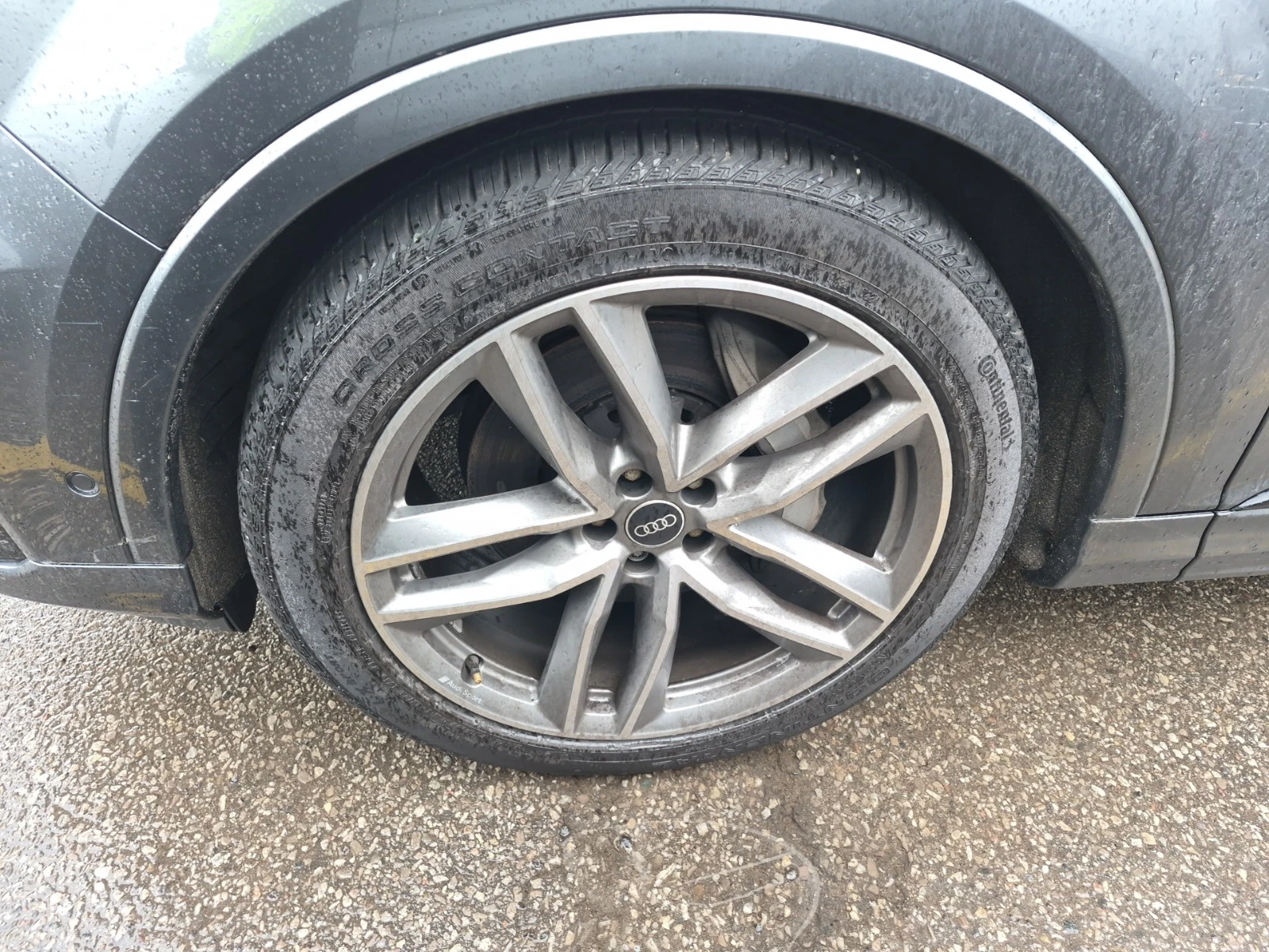 Audi Q7 * * CARFAX * * АВТО КРЕДИТ * * , снимка 7 - Автомобили и джипове - 53937240