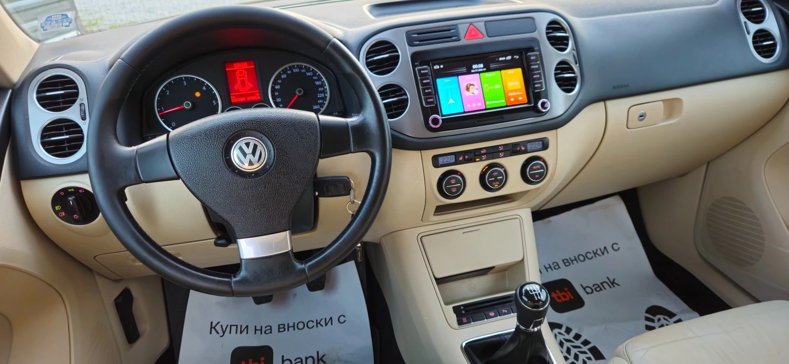 VW Tiguan 2, 0ТDi-140кс* 2009г* 4Х4* НАВИ* TV* DVD* КОЖА* ТО, снимка 9 - Автомобили и джипове - 53994538