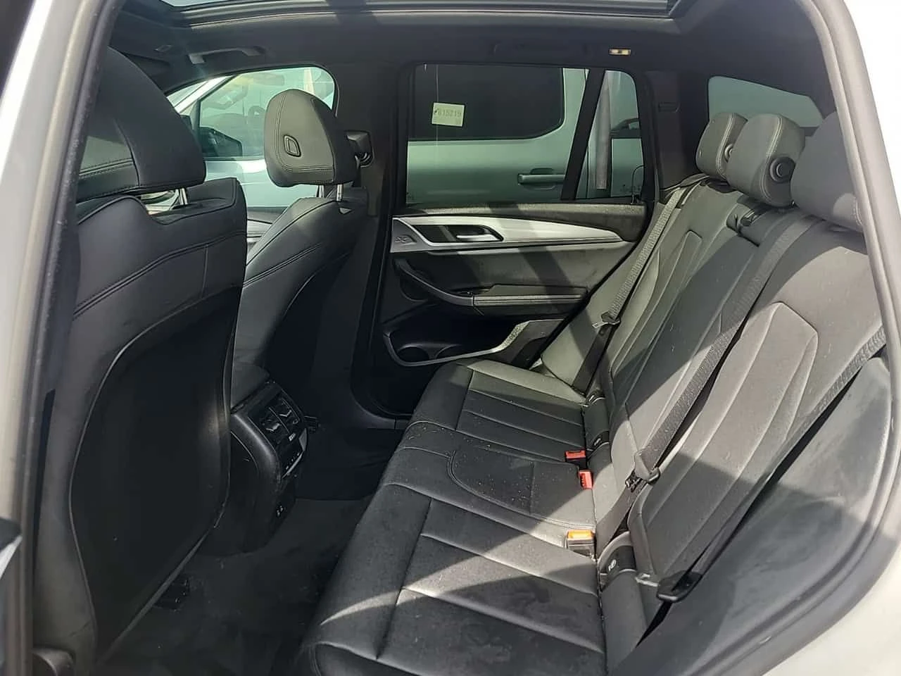 BMW X3 XDRIVE30I/CARFAX/ПАНОРАМА/ПОДГРЕВ/ПАМЕТ/, снимка 12 - Автомобили и джипове - 54445523