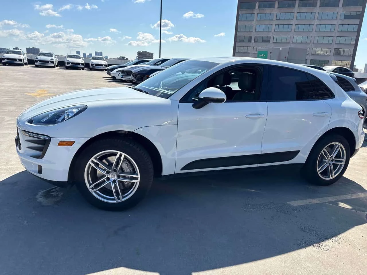 Porsche Macan * S * ОБДУХВАНЕ* ПАНОРАМА* BOSE* , снимка 2 - Автомобили и джипове - 54478073