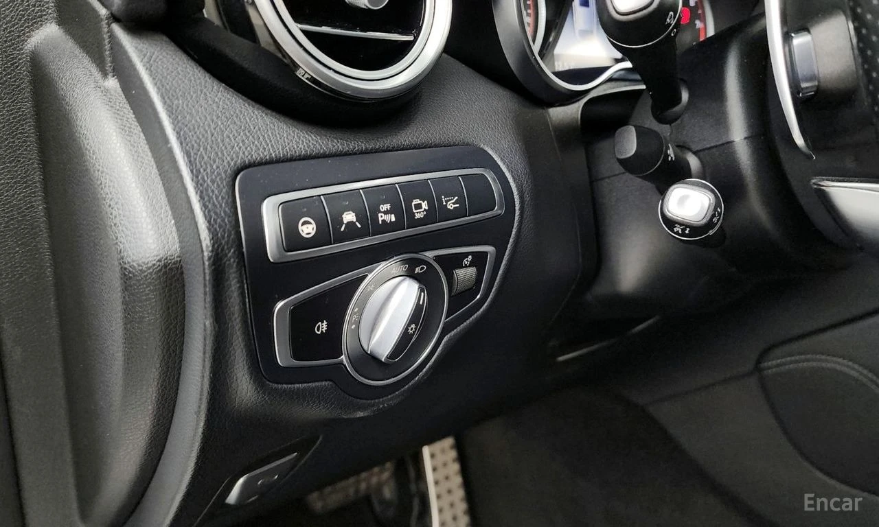 Mercedes-Benz GLC 63 AMG 4MATIC+ COUPE* 3D* BURMESTER* ХЕДЪП* 360КАМЕРА* , снимка 11 - Автомобили и джипове - 54503960