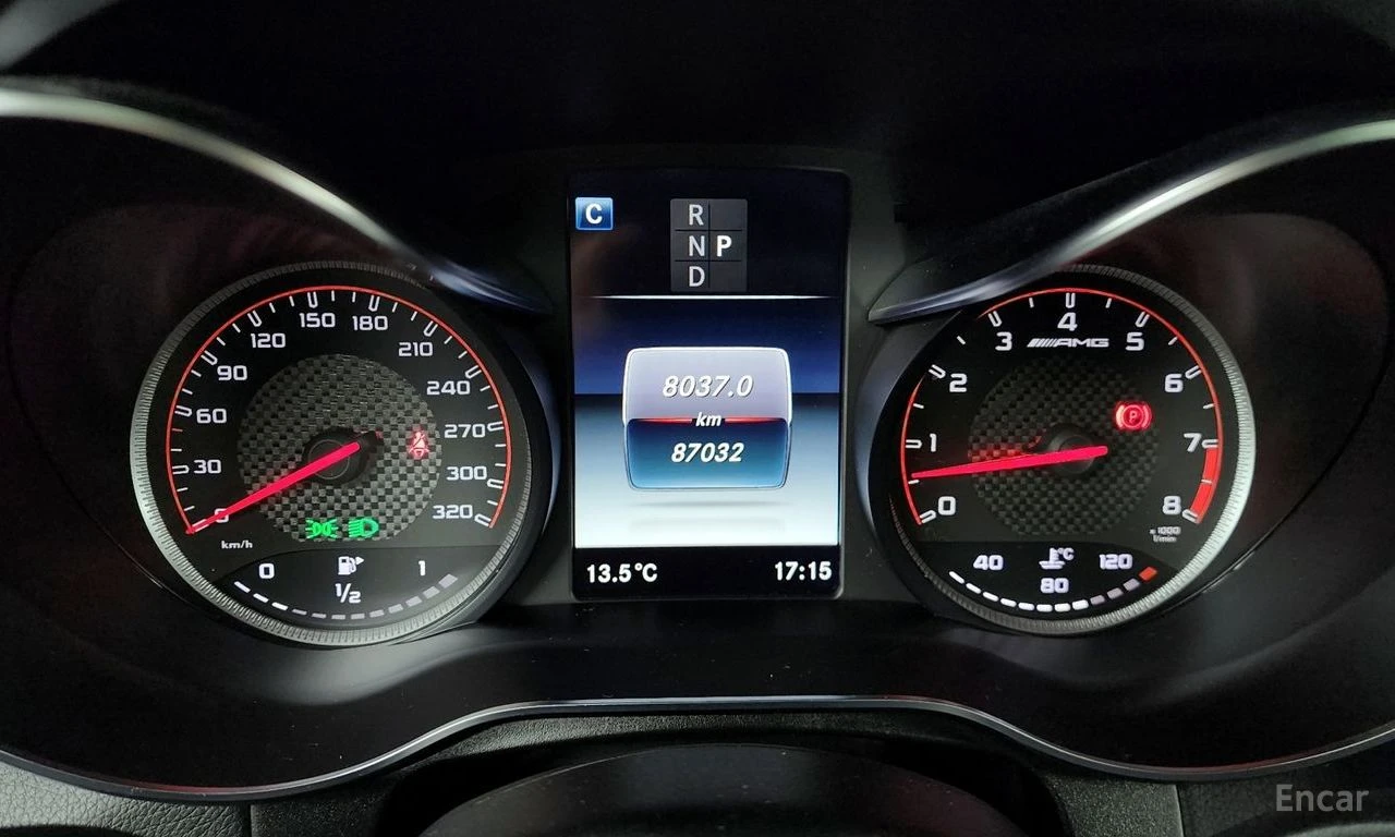 Mercedes-Benz GLC 63 AMG 4MATIC+ COUPE* 3D* BURMESTER* ХЕДЪП* 360КАМЕРА* , снимка 13 - Автомобили и джипове - 54503960