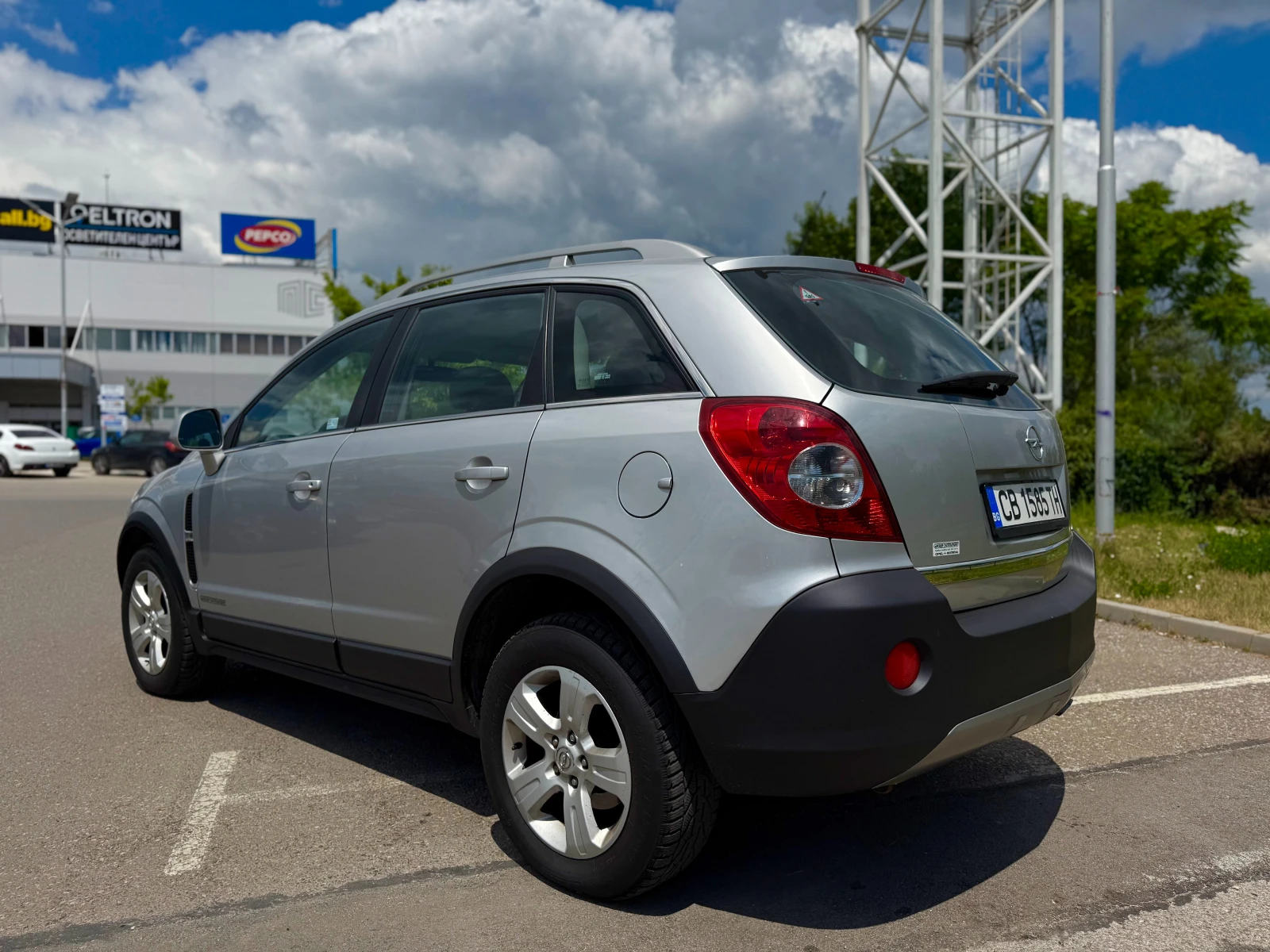 Opel Antara 2.4i ГАЗ ГАРАНЦИЯ  6 МЕСЕЦА ИЛИ 5000КМ, снимка 3 - Автомобили и джипове - 55030768