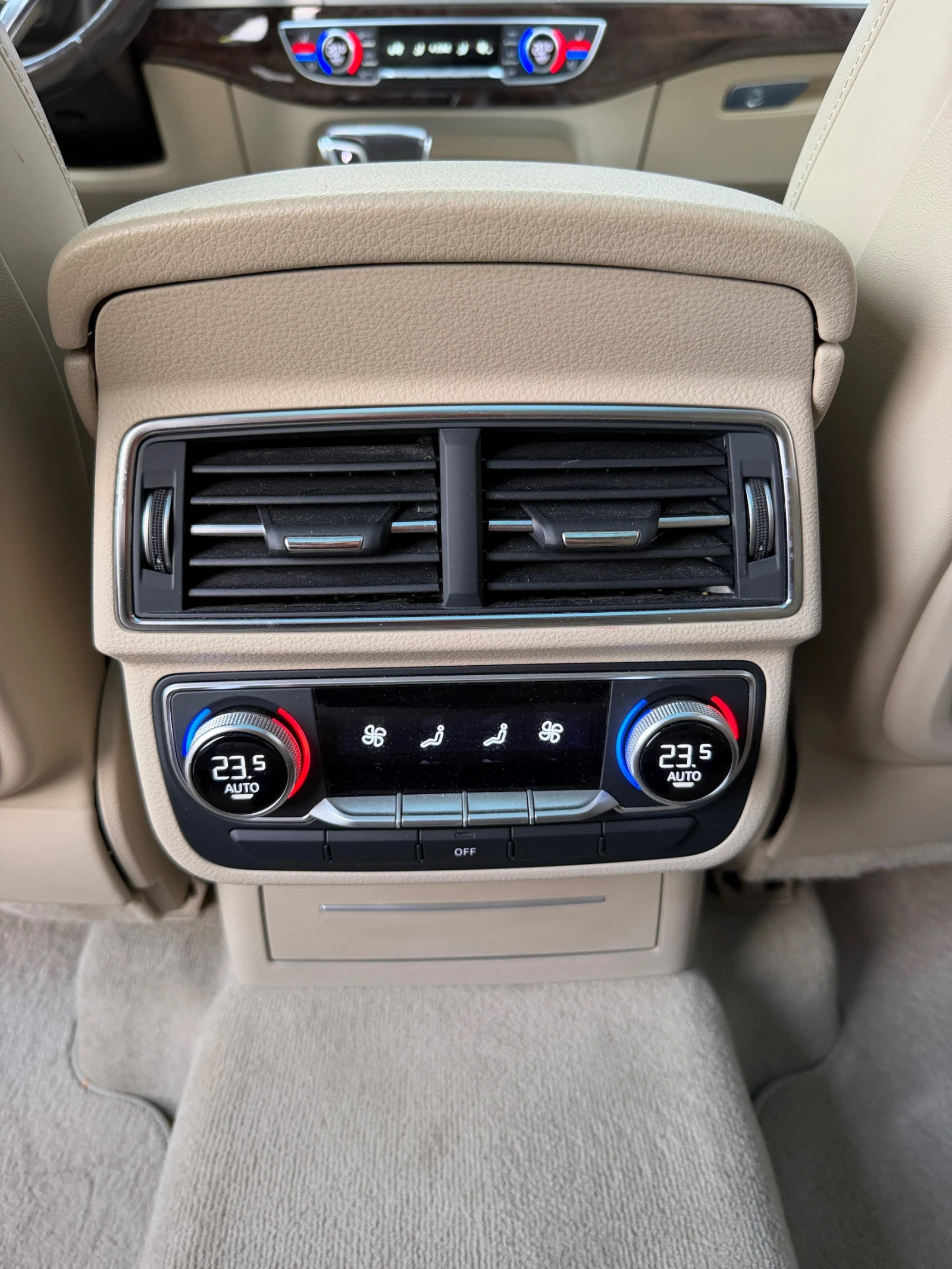 Audi SQ7 Бартер лизинг, снимка 15 - Автомобили и джипове - 55358226