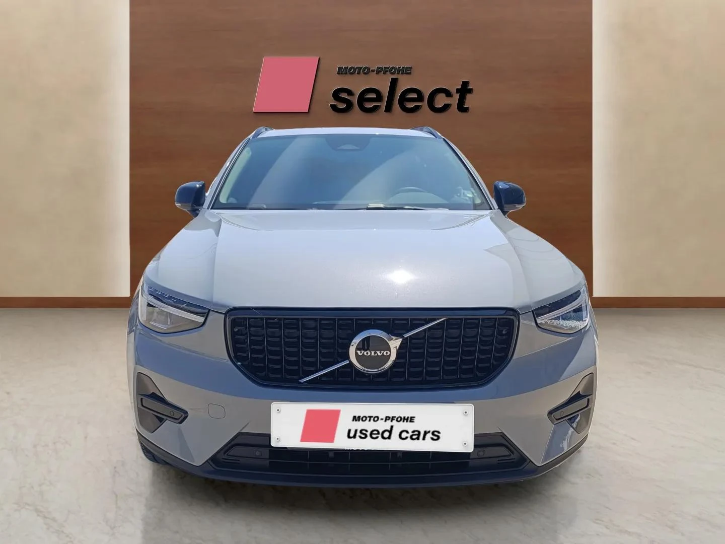 Volvo XC40 2, 0, снимка 2 - Автомобили и джипове - 55398546