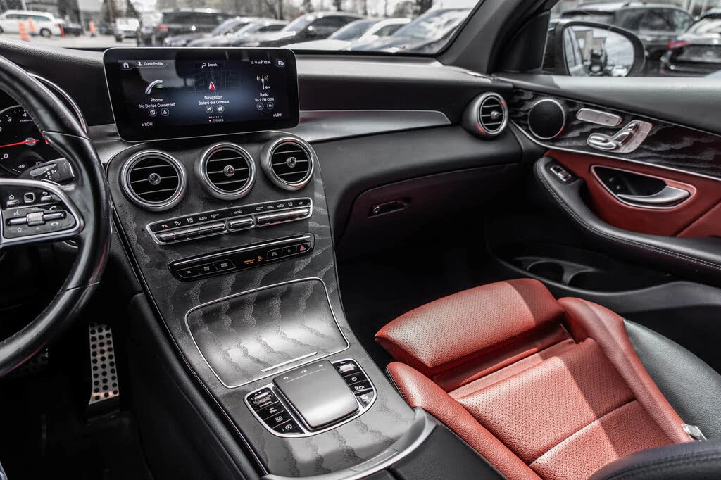 Mercedes-Benz GLC 2022 Mercedes-Benz GLC 300 SUV 4MATIC, снимка 13 - Автомобили и джипове - 55589120