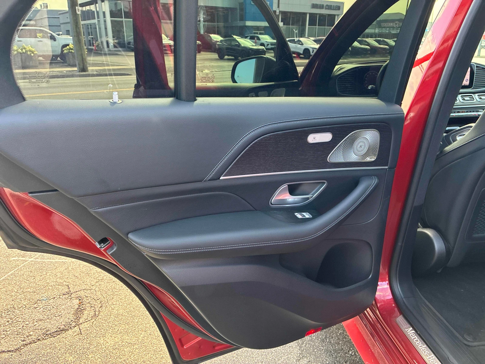 Mercedes-Benz GLE 450 * АВТОКРЕДИТ БЕЗ ПЪРВОНАЧАЛНА ВНОСКА* , снимка 16 - Автомобили и джипове - 56039416