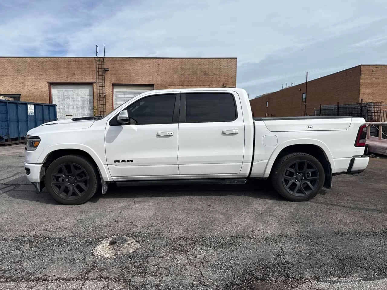 Dodge RAM 1500  Laramie / CARFAX / ���� �� ��������  | Mobile.bg � ����������� 3