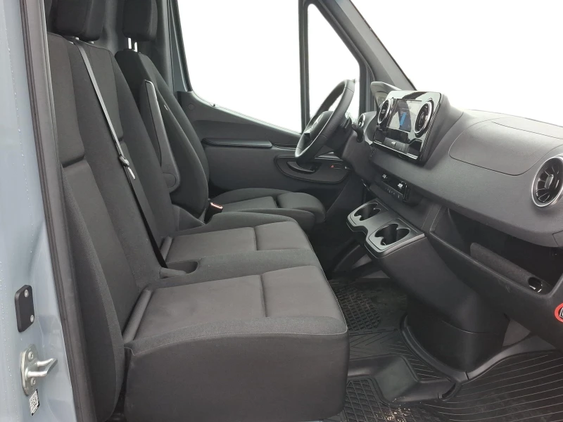 Mercedes-Benz Sprinter 314 EQ, снимка 9 - Бусове и автобуси - 53029548