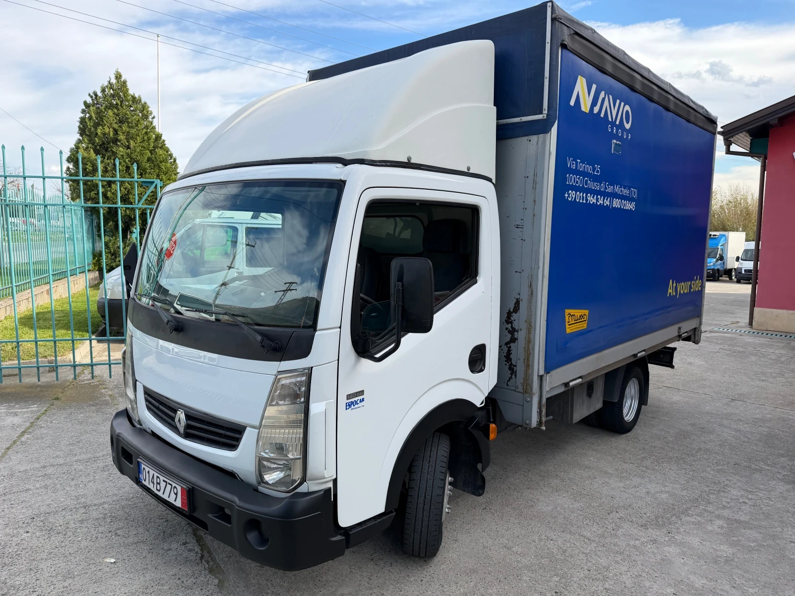 Renault Maxity 2.5DXI* Бордови+ Двустранна щора* 3.70 метра, снимка 2 - Бусове и автобуси - 54124828