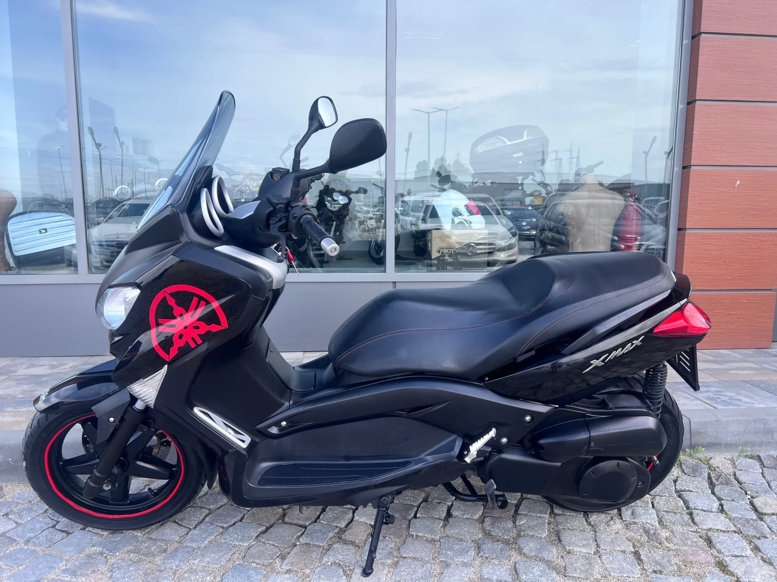 Yamaha X-max 250  , снимка 4 - Мотоциклети и мототехника - 54464297