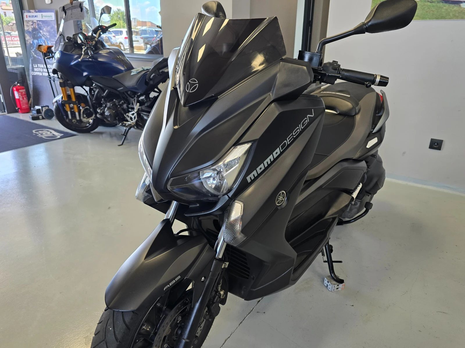 Yamaha X-max 400ie, ABS, Momo Design!, снимка 7 - Мотоциклети и мототехника - 55583245