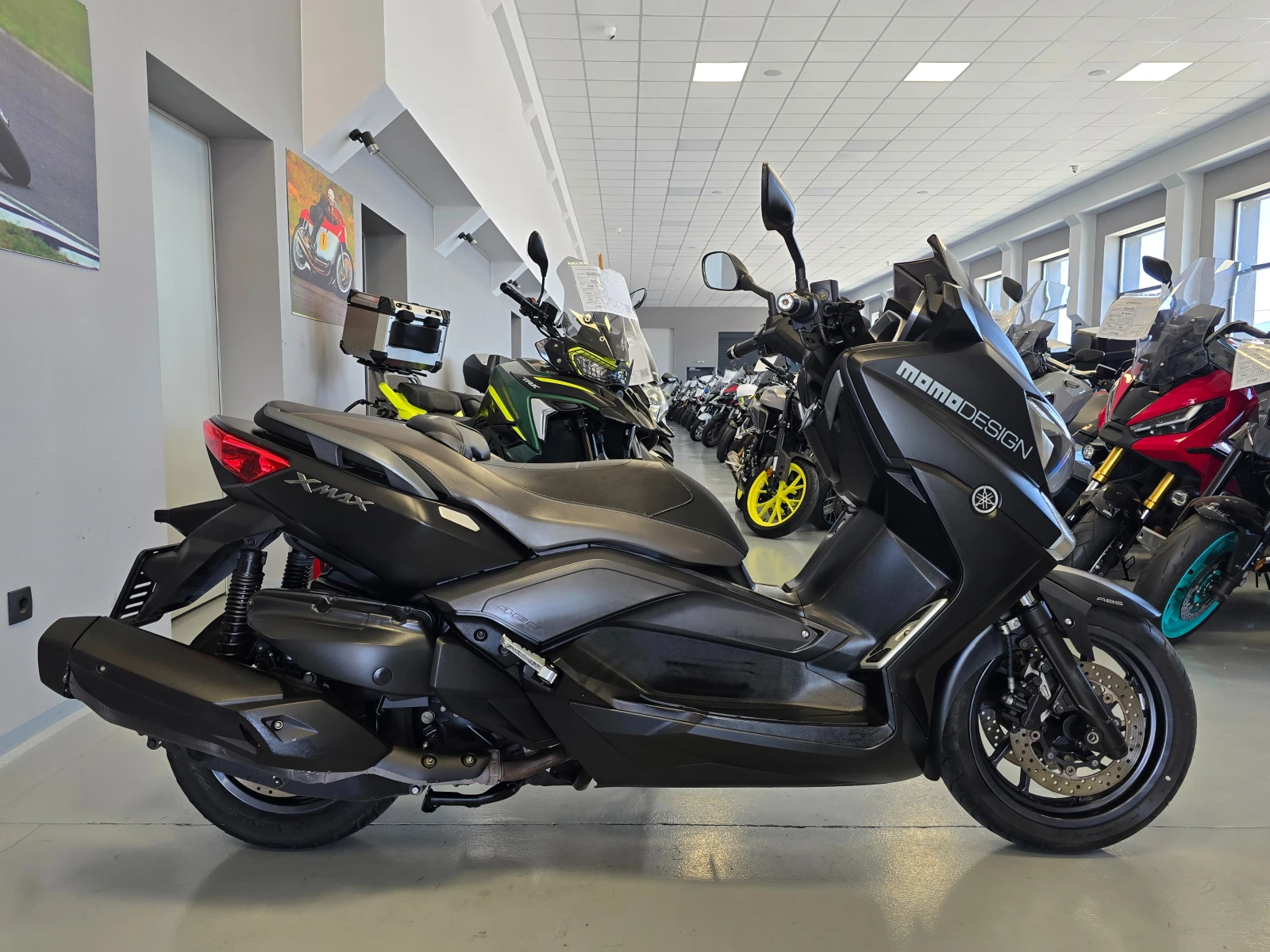 Yamaha X-max 400ie, ABS, Momo Design!, снимка 2 - Мотоциклети и мототехника - 55583245