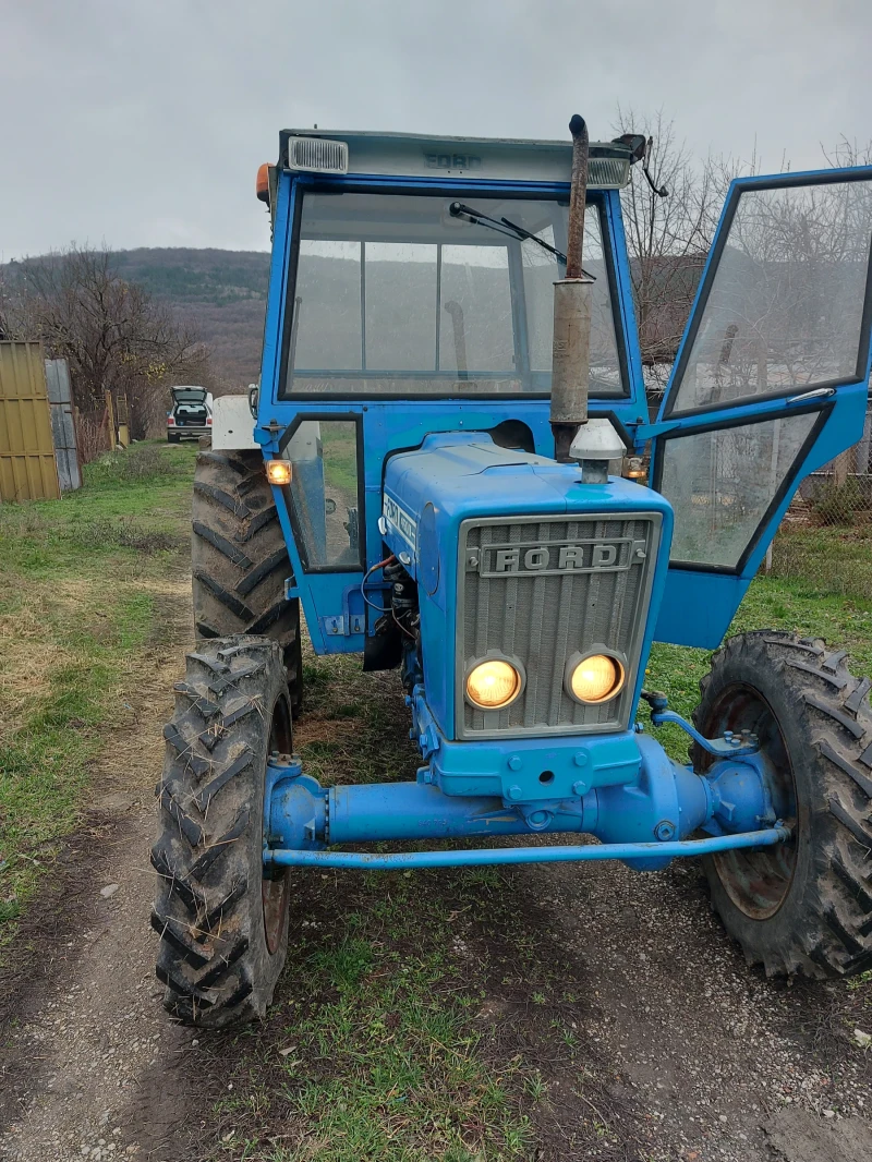 Трактор Ford 4600, снимка 8 - Селскостопанска техника - 52818748