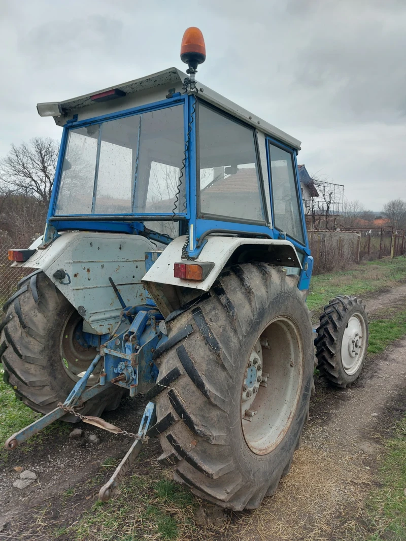 Трактор Ford 4600, снимка 4 - Селскостопанска техника - 52818748