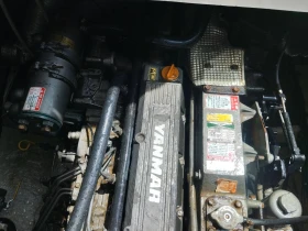 Моторна яхта Regal 2665, снимка 8 - Воден транспорт - 53482620