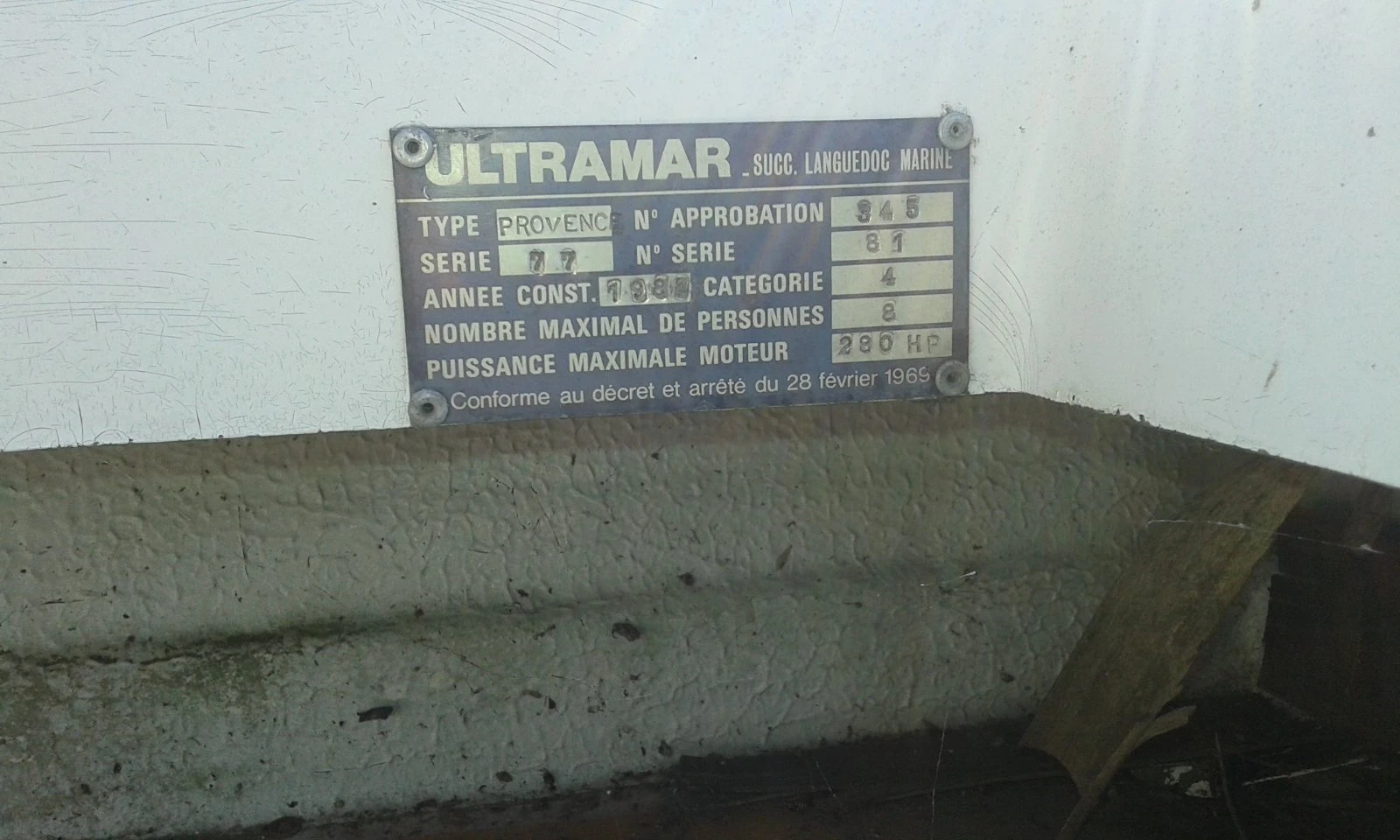 Моторна яхта Ultramar Provence, снимка 4 - Воден транспорт - 55538013