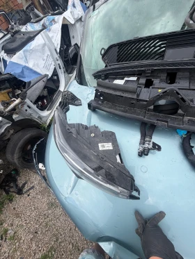 Opel Corsa F 2023г десен фар със забележка 9829465380, снимка 2