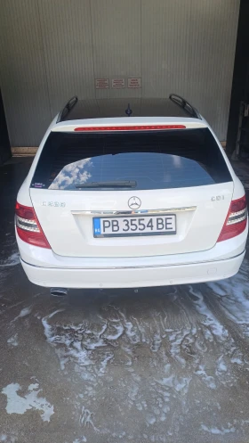Mercedes-Benz C 220, снимка 3