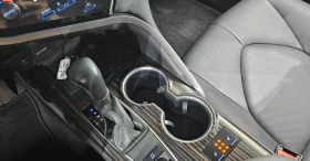 Toyota Camry 2.5 Бензин, снимка 7