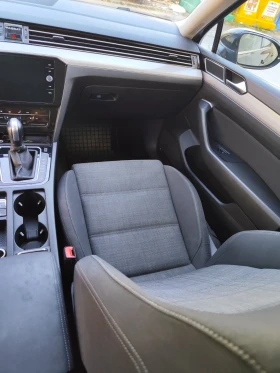 VW Passat 2.0 TDI-150 к.с. DSG, Elegance, Facelift, снимка 10
