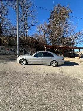 Mercedes-Benz E 320 CDI редови, снимка 2