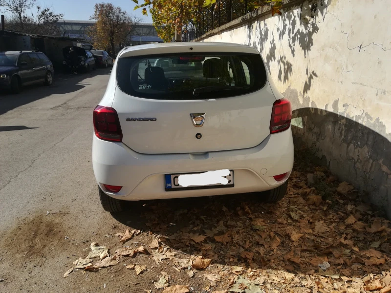 Dacia Sandero 1.0газ климатик , снимка 6 - Автомобили и джипове - 43355567