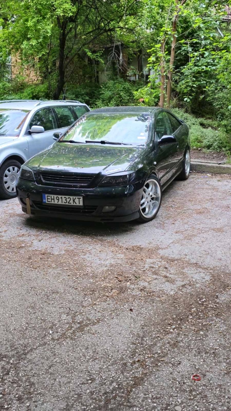 Opel Astra, снимка 2 - Автомобили и джипове - 45799351