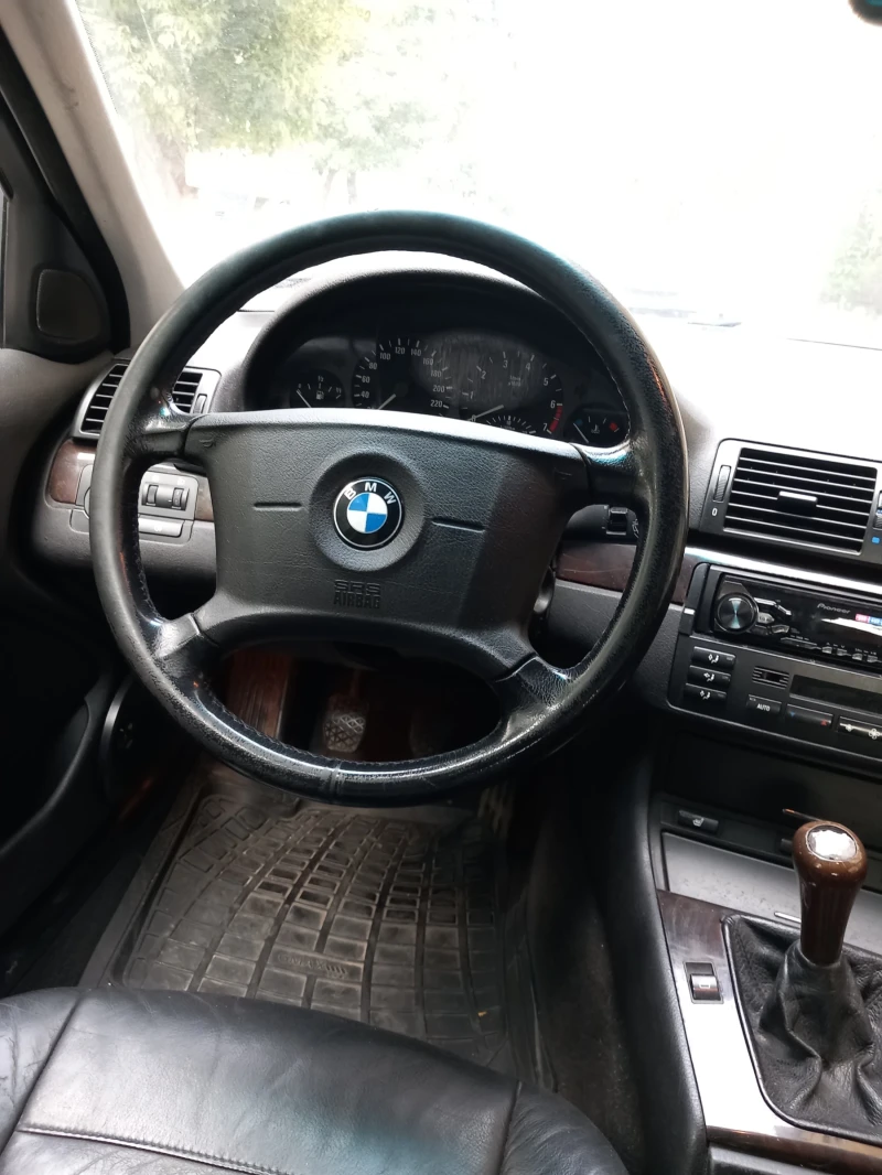 BMW 316, снимка 16 - Автомобили и джипове - 47248188