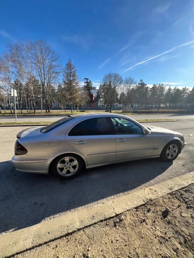 Mercedes-Benz E 320 CDI редови, снимка 7 - Автомобили и джипове - 48405138